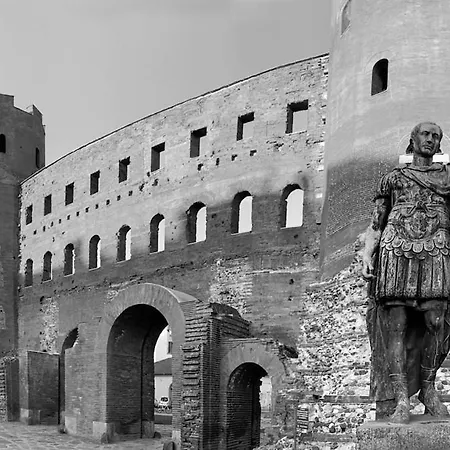 Porta Palatina - Monolocale Al Piano Terra Con Affaccio Su Cortile Interno Appartement Turijn